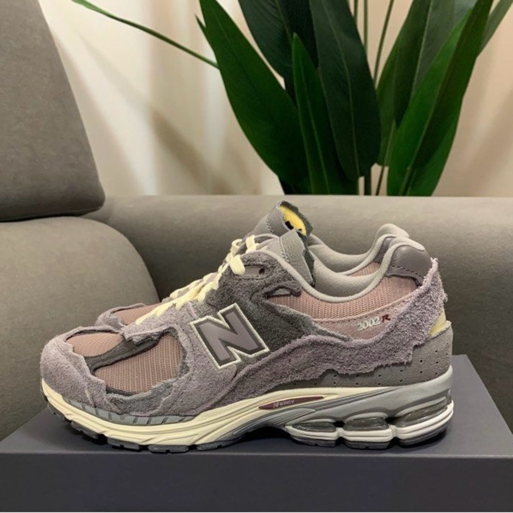 2002R 'Protection Pack - Lunar New Year'